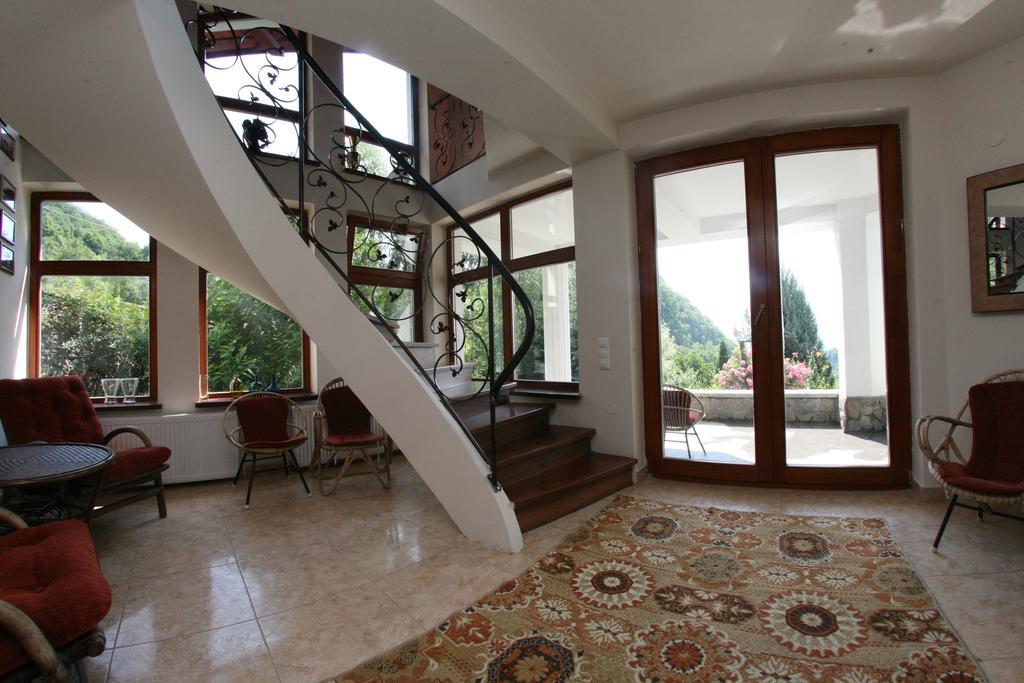 Vila Anastasia Sacarimbu Exterior foto